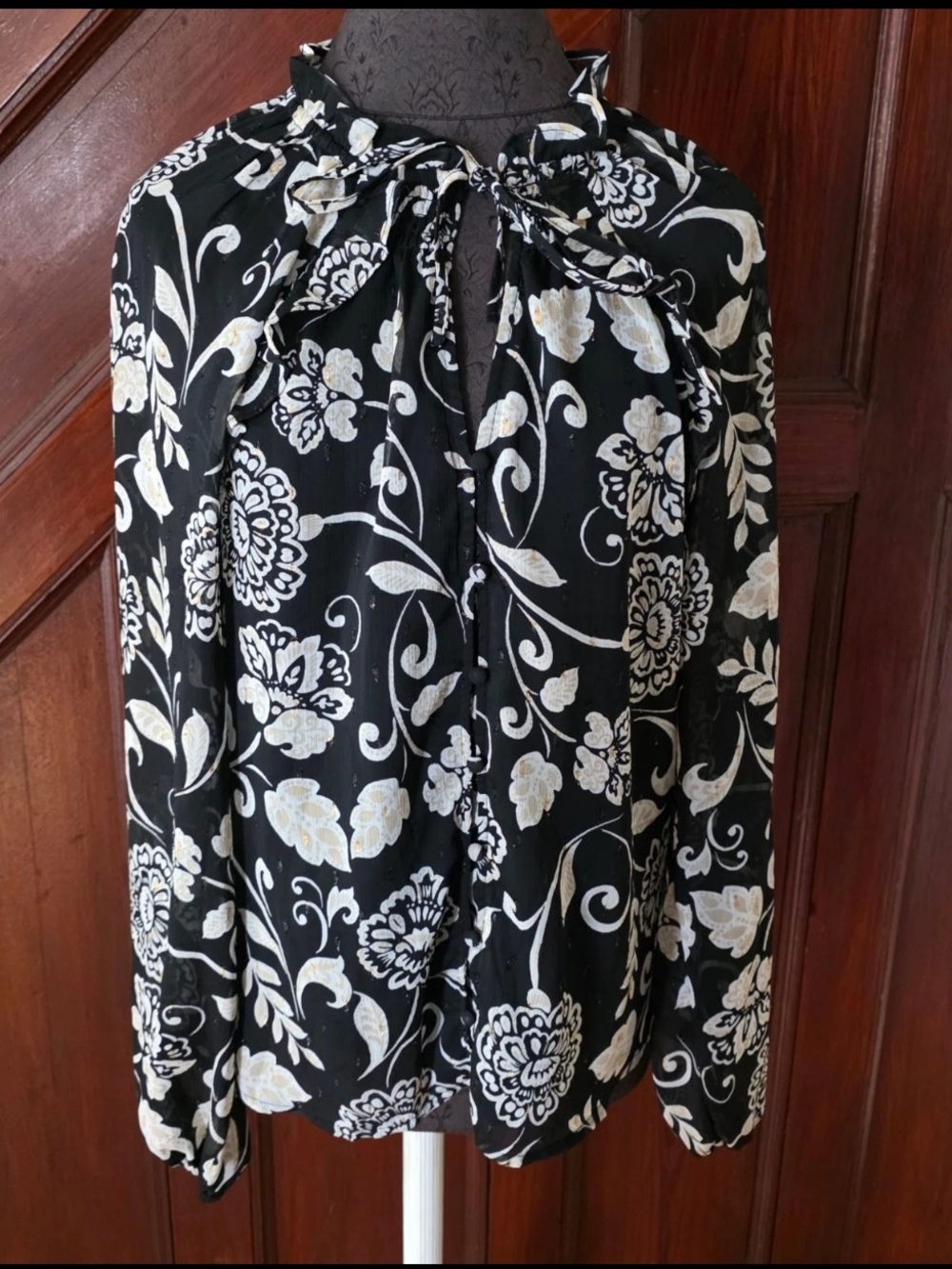 NWT Haver & Blair Tie-Neck Black Floral Blouse with White Print